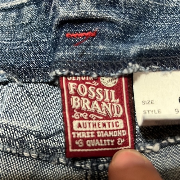 Fossil Brand Bootcut Jeans 6 - Picture 6 of 8